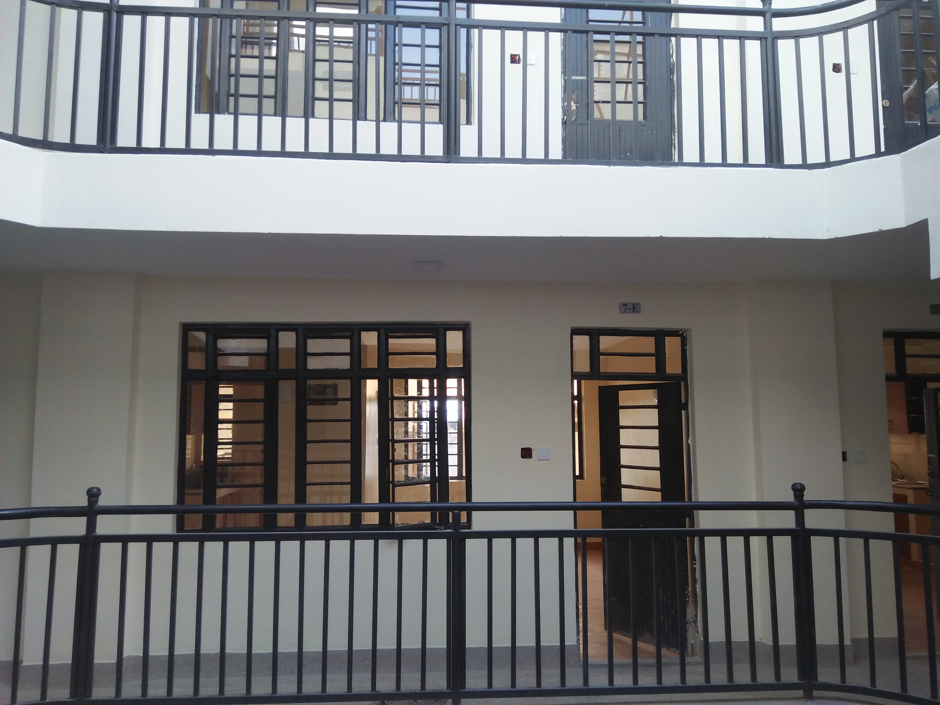 Cedar Apartments Designed By E.D.G. & Atelier Architects