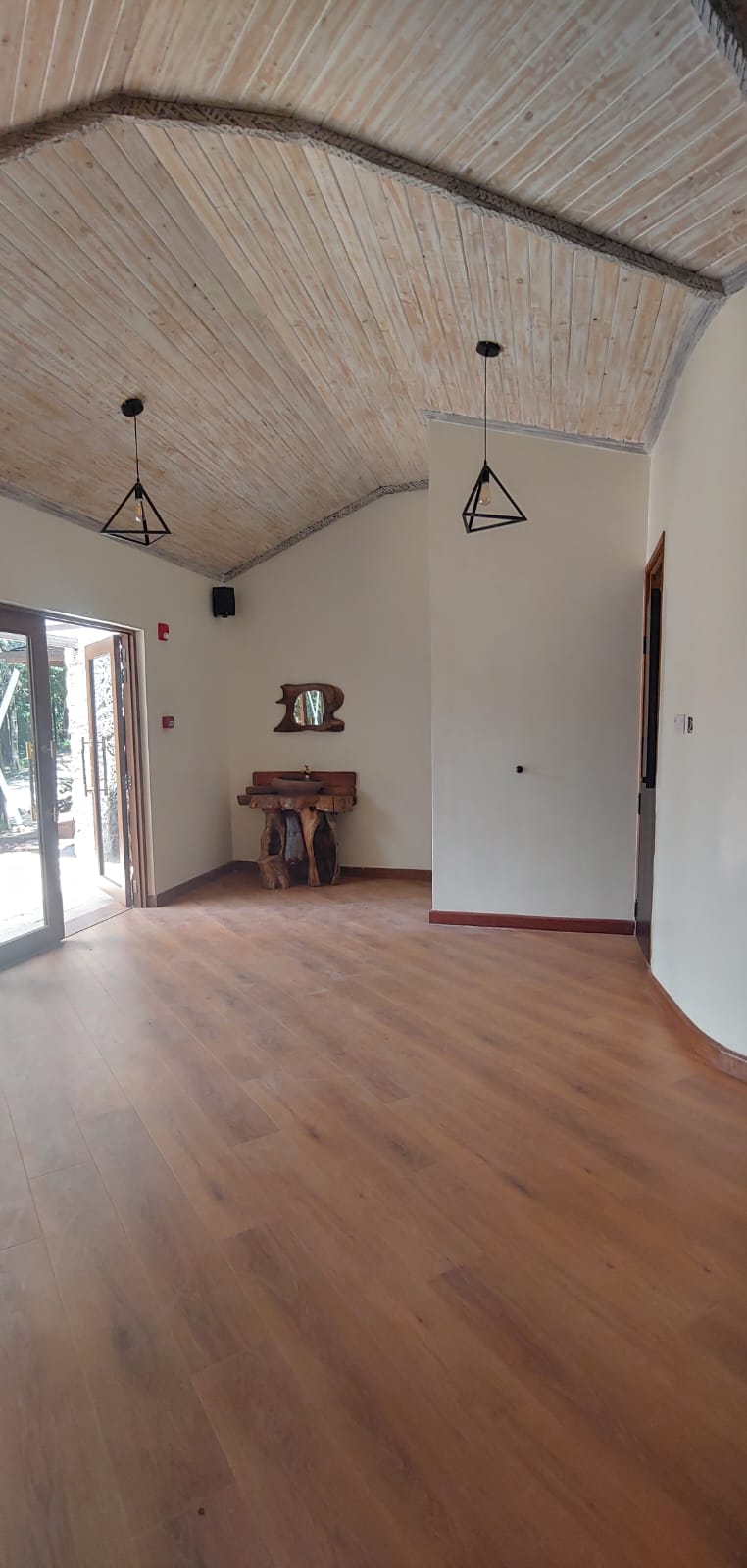 WhatsApp Image 2026-01-16 at 16.43.36 (1)