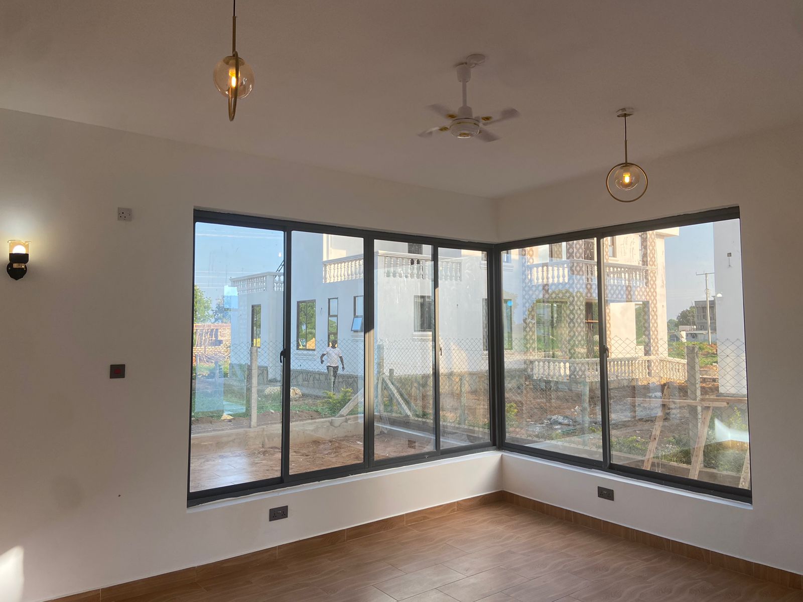 WhatsApp Image 2026-01-16 at 16.44.33 (1)